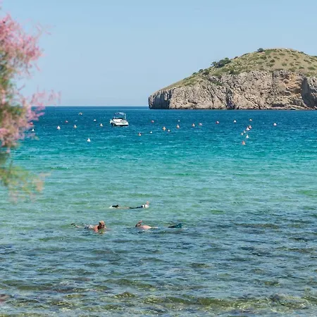 Marina Villa